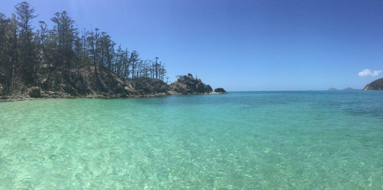 לינה וארוחת בוקר איירלי ביץ' Island Views מראה חיצוני תמונה