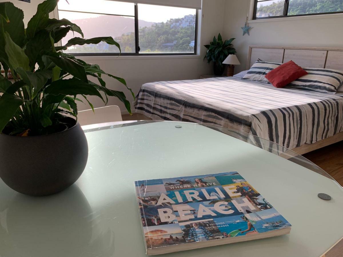 לינה וארוחת בוקר איירלי ביץ' Island Views מראה חיצוני תמונה